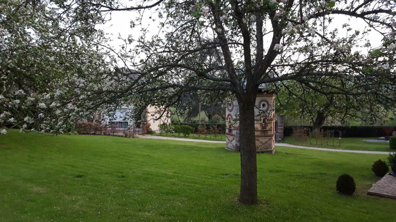 Вілла La Normandise Cormeilles  Екстер'єр фото